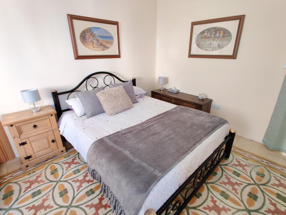 Ellas Place Tarxien Exterior foto