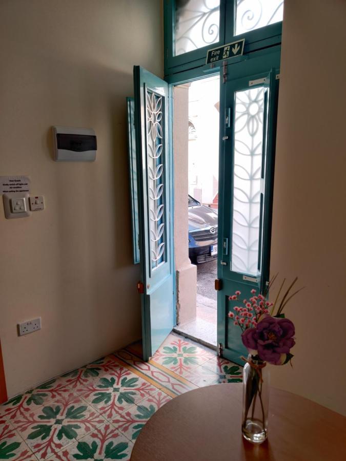Ellas Place Tarxien Exterior foto