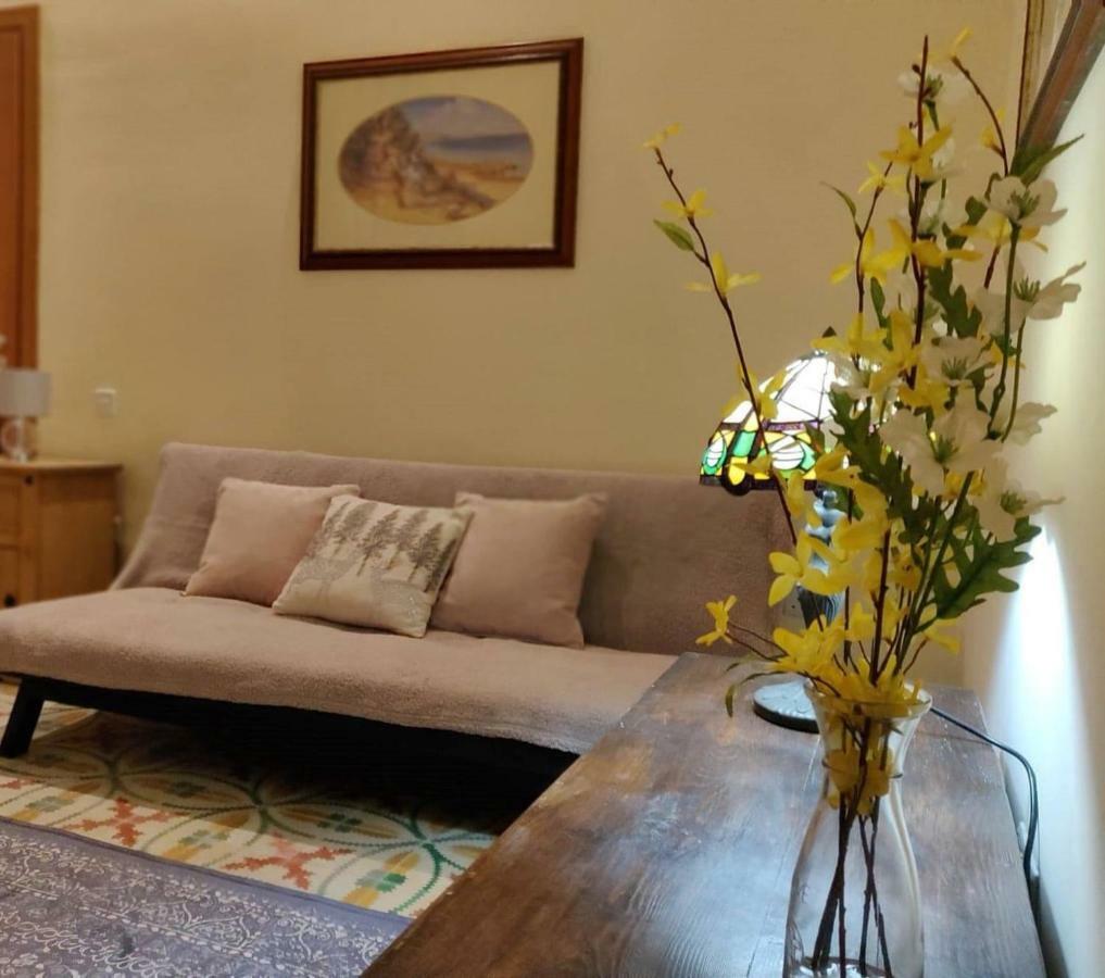 Ellas Place Tarxien Exterior foto
